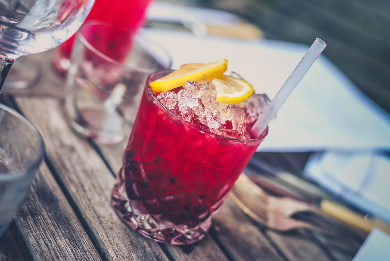 Alkoholmissbrauch und sozioökonomischer Status: Eine gefährliche Verbindung