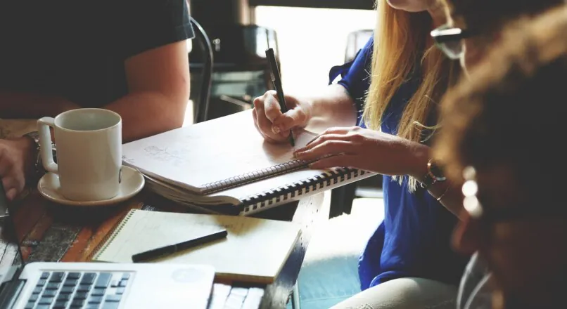 Die Bedeutung von Teamarbeit: Wie man ein starkes Team aufbaut