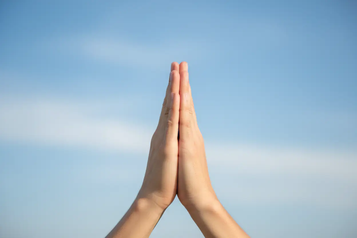 mudras die kraft der handgesten fuer yoga und meditation 4